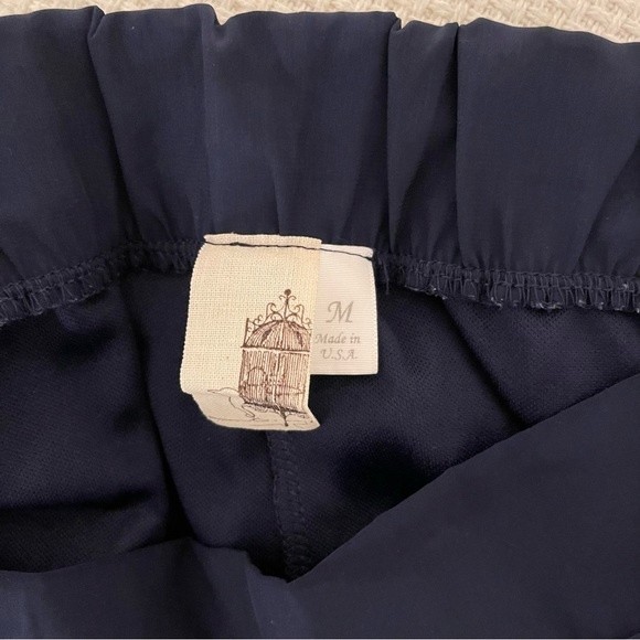 Francesca’s Collection Navy Tie Waist Women’s Summer Shorts - Picture 5 of 6